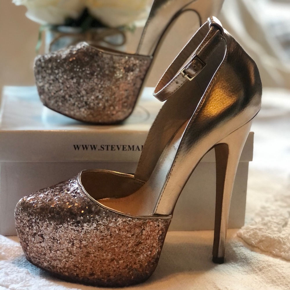 Steve Madden Metallic Gold Stiletto with glitter